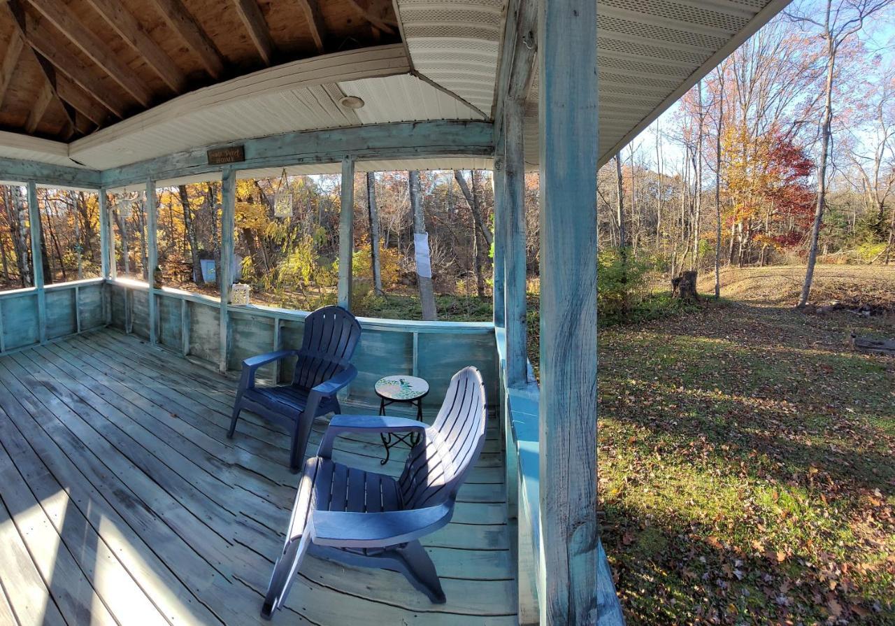 Experience The Serenity Of Pineapple Acre Pocono Stroudsburg Exterior photo