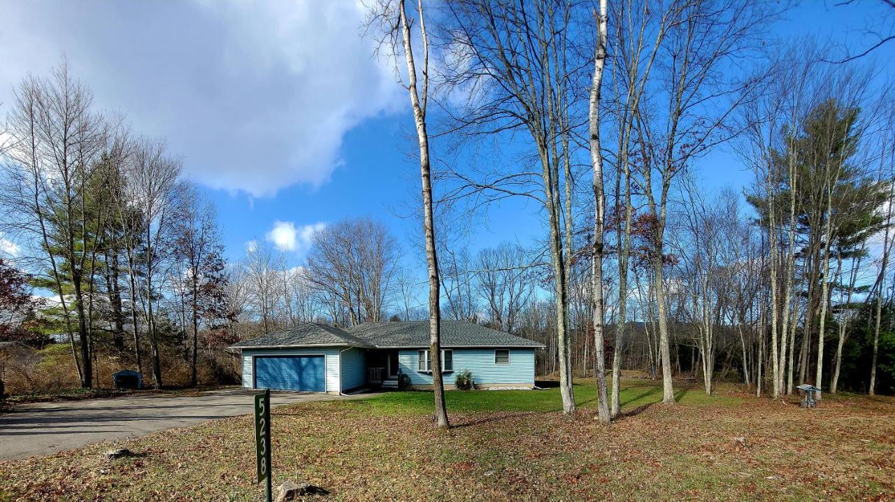 Experience The Serenity Of Pineapple Acre Pocono Stroudsburg Exterior photo