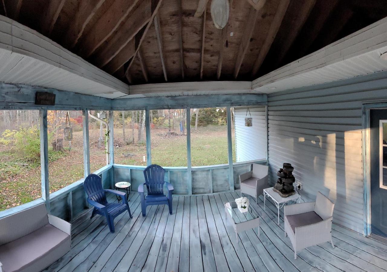 Experience The Serenity Of Pineapple Acre Pocono Stroudsburg Exterior photo