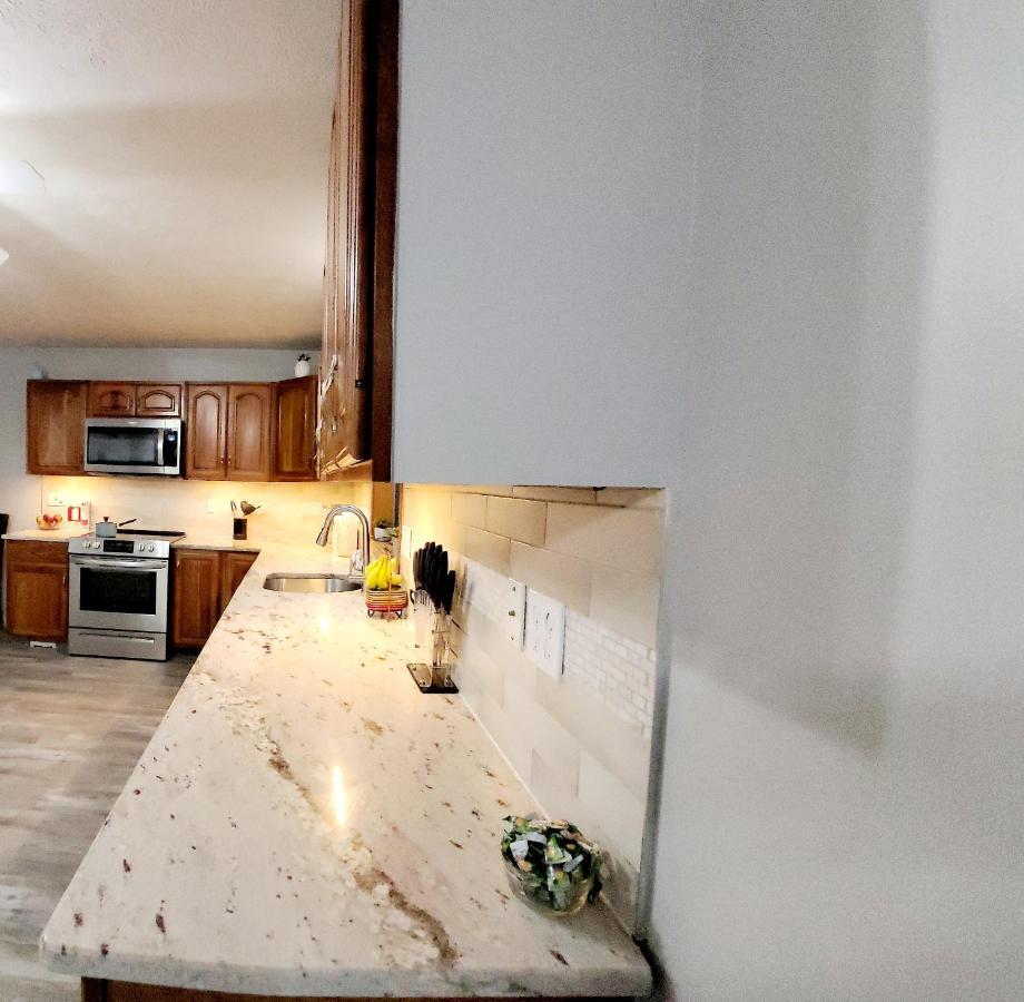 Experience The Serenity Of Pineapple Acre Pocono Stroudsburg Exterior photo